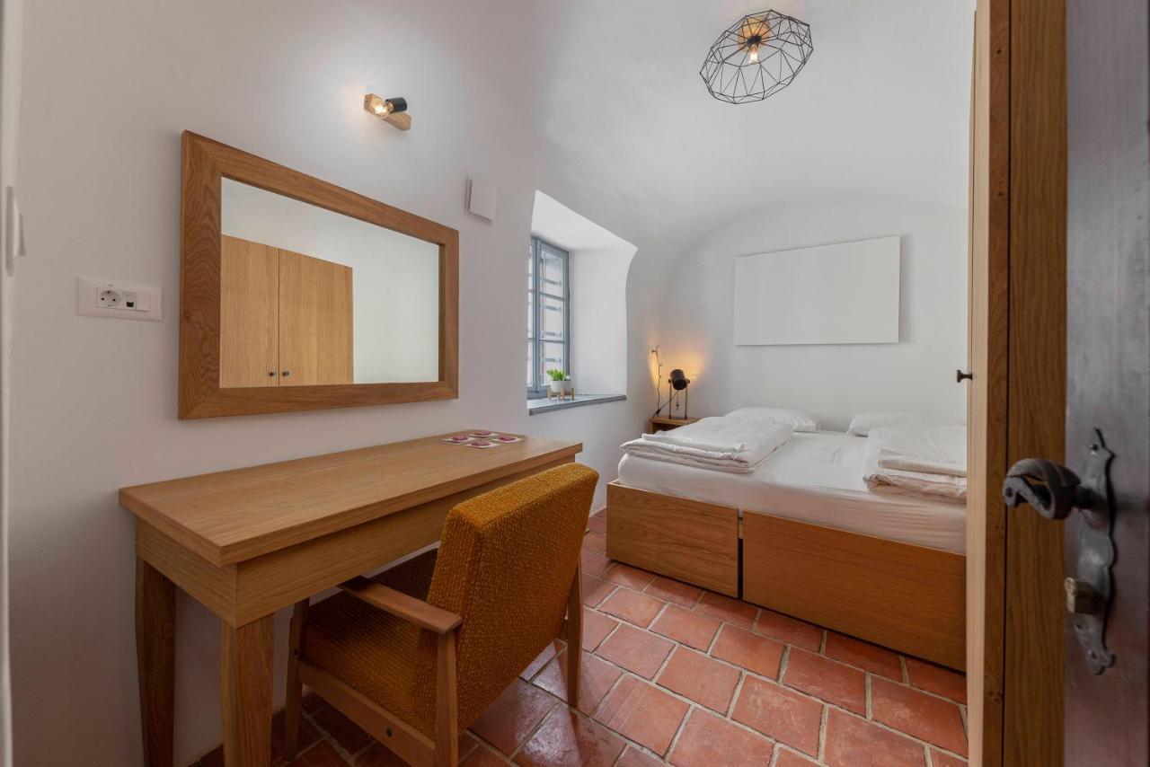 Apartma Jenkova Rezidenca Kranj Ngoại thất bức ảnh