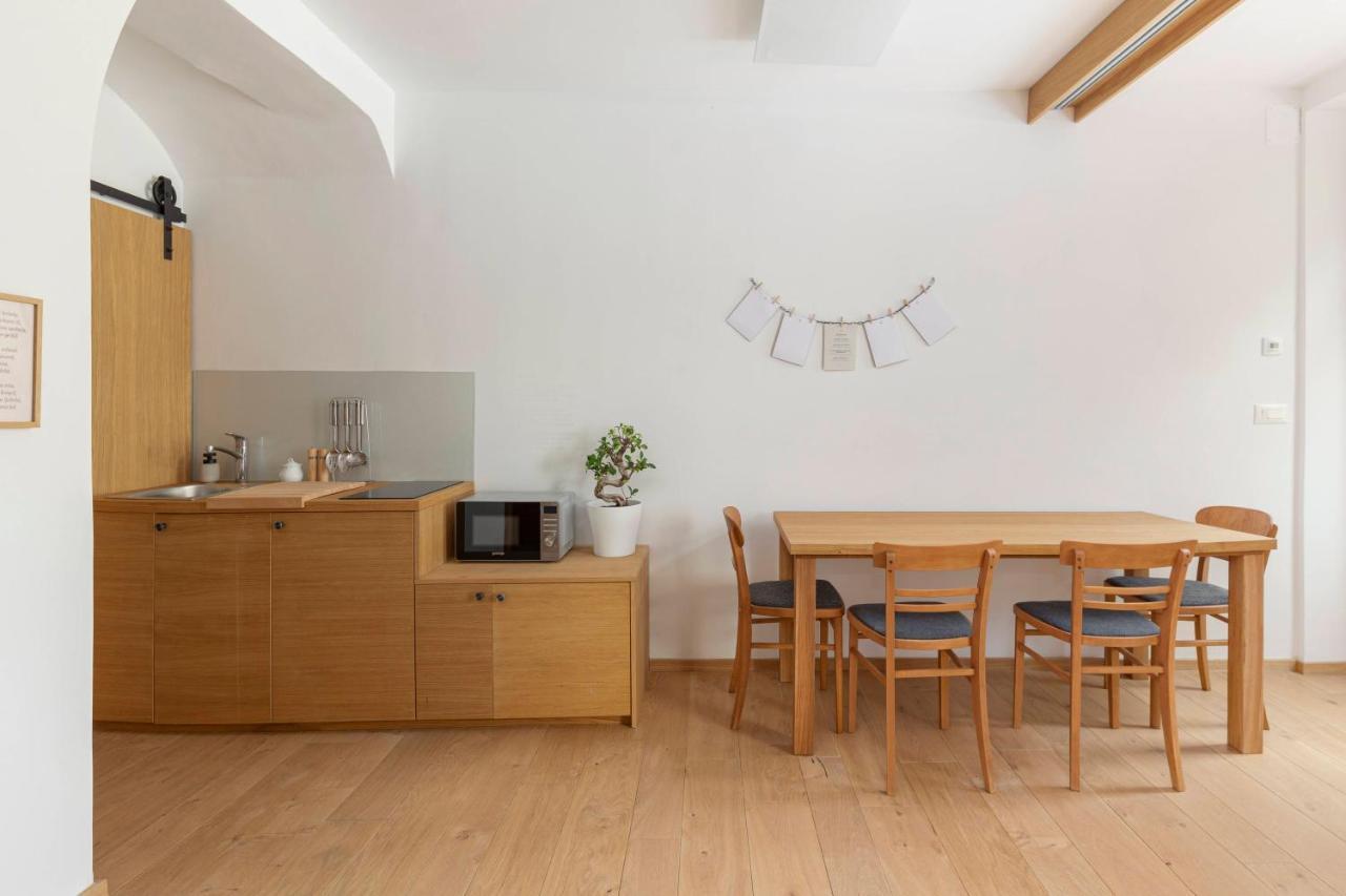 Apartma Jenkova Rezidenca Kranj Ngoại thất bức ảnh